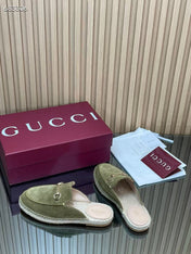GUCCI 26S LOAFER MULES IN MOSS GREEN SUEDE