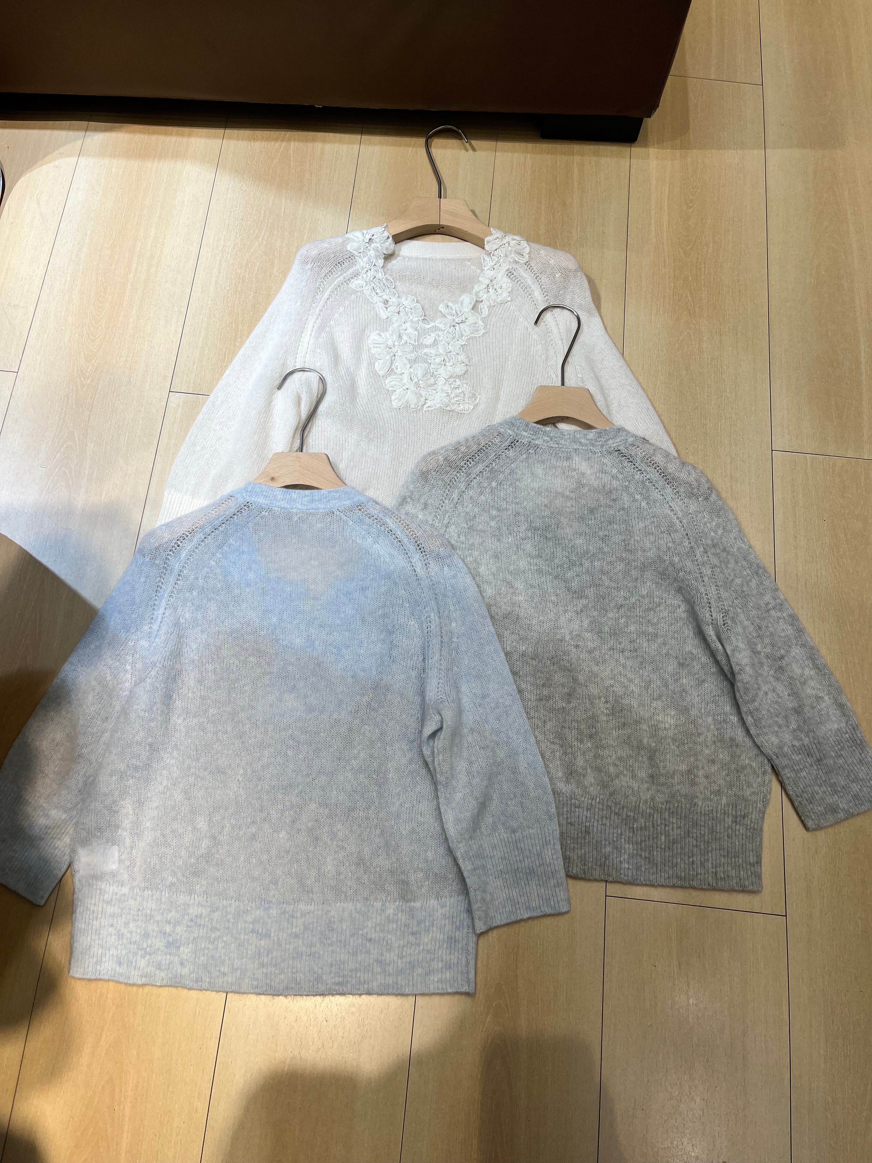 LP 26S V-NECK CASHMERE SWEATER 634