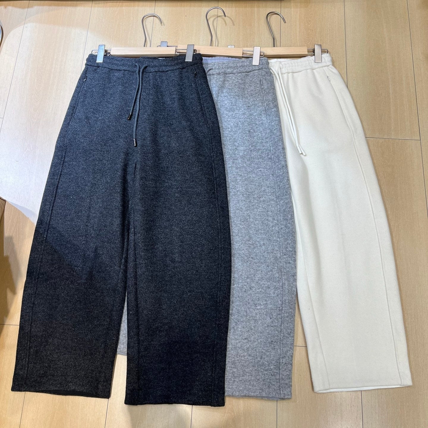 LP 26S LIGHT WOOL-BLEND WIDE-LEG PANTS 625