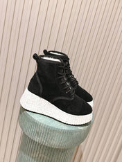CHLOÉ 26S PLATFORM SOLE BOOTS 68 MM IN BLACK SUEDE