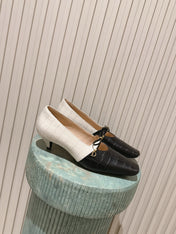 DIOR 26S MARY JANE 40MM IN BLACK AND WHITE CROCODILE EMBOSSED CALFSKIN KITTEN HEELS