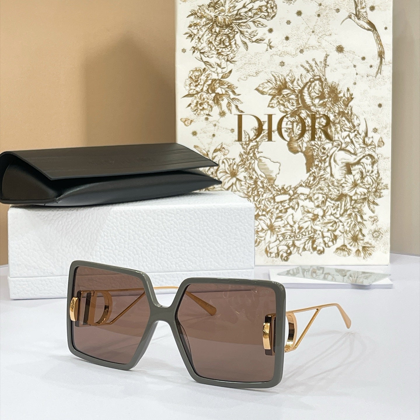 DIOR 26S ROUNDED SQUARE FRAME IN ACETATE 401643