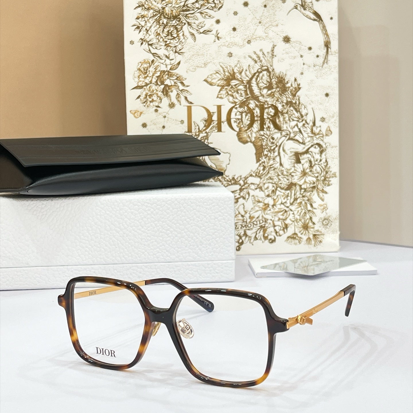 DIOR 26S OVERSIZED SQUARE FRAME IN ACETATE 417095