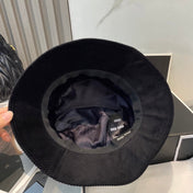 MM BUCKET IN BLACK VELVET WITH LOGO