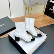CHANEL 25S HEELED CHAIN BOOTS WITH BOW IN WHITE CALFSKIN GOLD HARDWARE