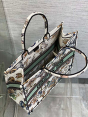 CD LARGE BOOK TOTE 41 IN COLORFUL EMBROIDERY