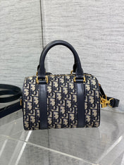 GROOVE 20 BAG IN BLACK MIX BEIGE OBLIQUE MONOGRAM JACQUARD