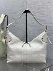 DIOR 25S VOYAGE BAG 34 IN IVORY FLAT MACROCANNAGE GRAINED CALFSKIN