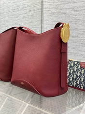 DIOR 26S MEDAILLON BUCKET BAG 26 IN DARK RED CALFSKIN