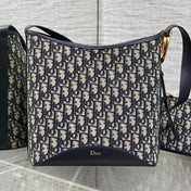 DIOR 26S MEDAILLON BUCKET BAG 26 IN BLACK OBLIQUE JACQUARD
