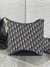 DIOR 26S MEDAILLON BUCKET BAG 26 IN BLACK OBLIQUE JACQUARD