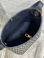 DIOR 26S MEDAILLON BUCKET BAG 26 IN BLACK OBLIQUE JACQUARD