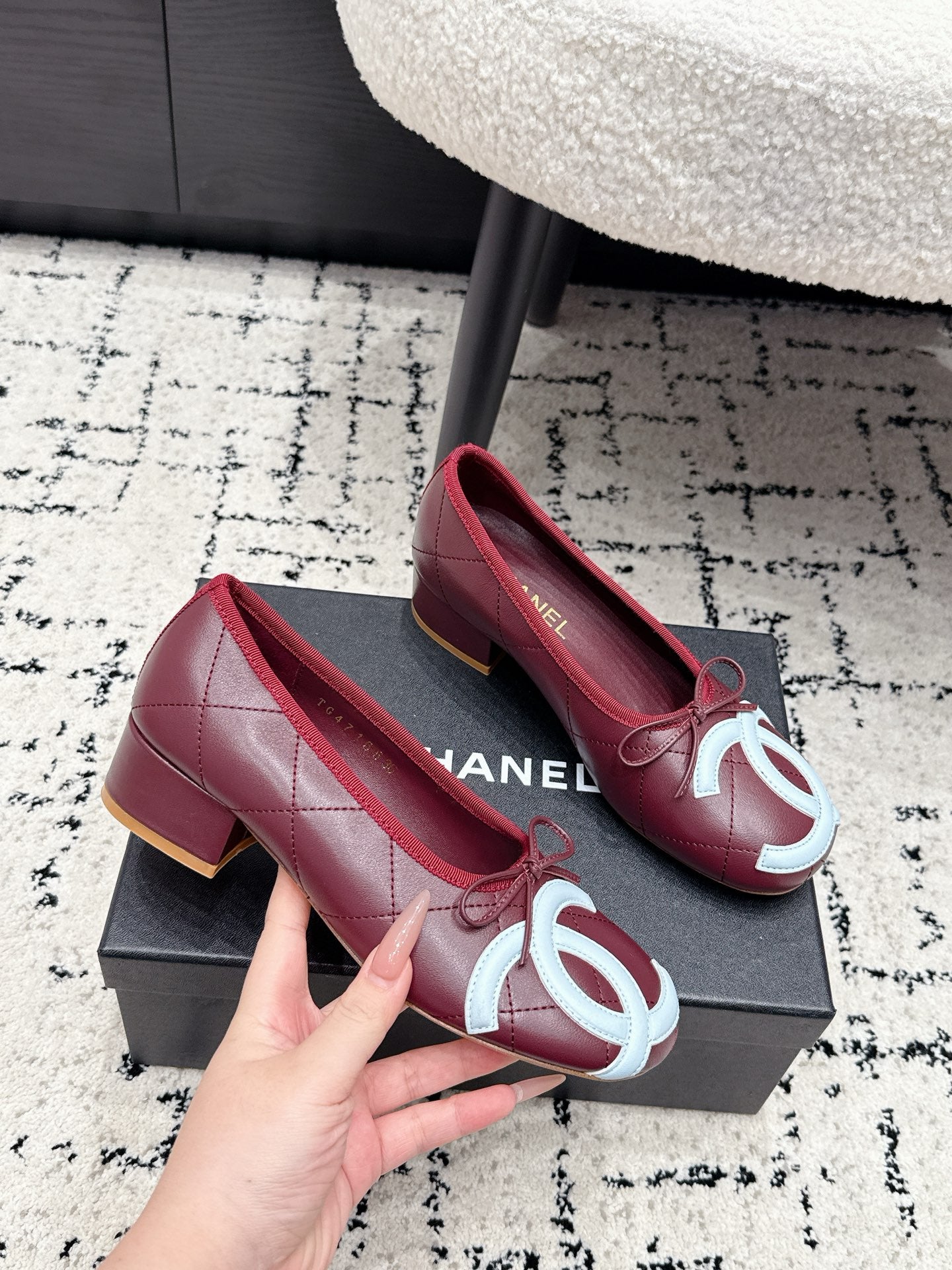 CHANEL 26S HIGH HEELS IN DARK RED LAMBSKIN WITH BOW