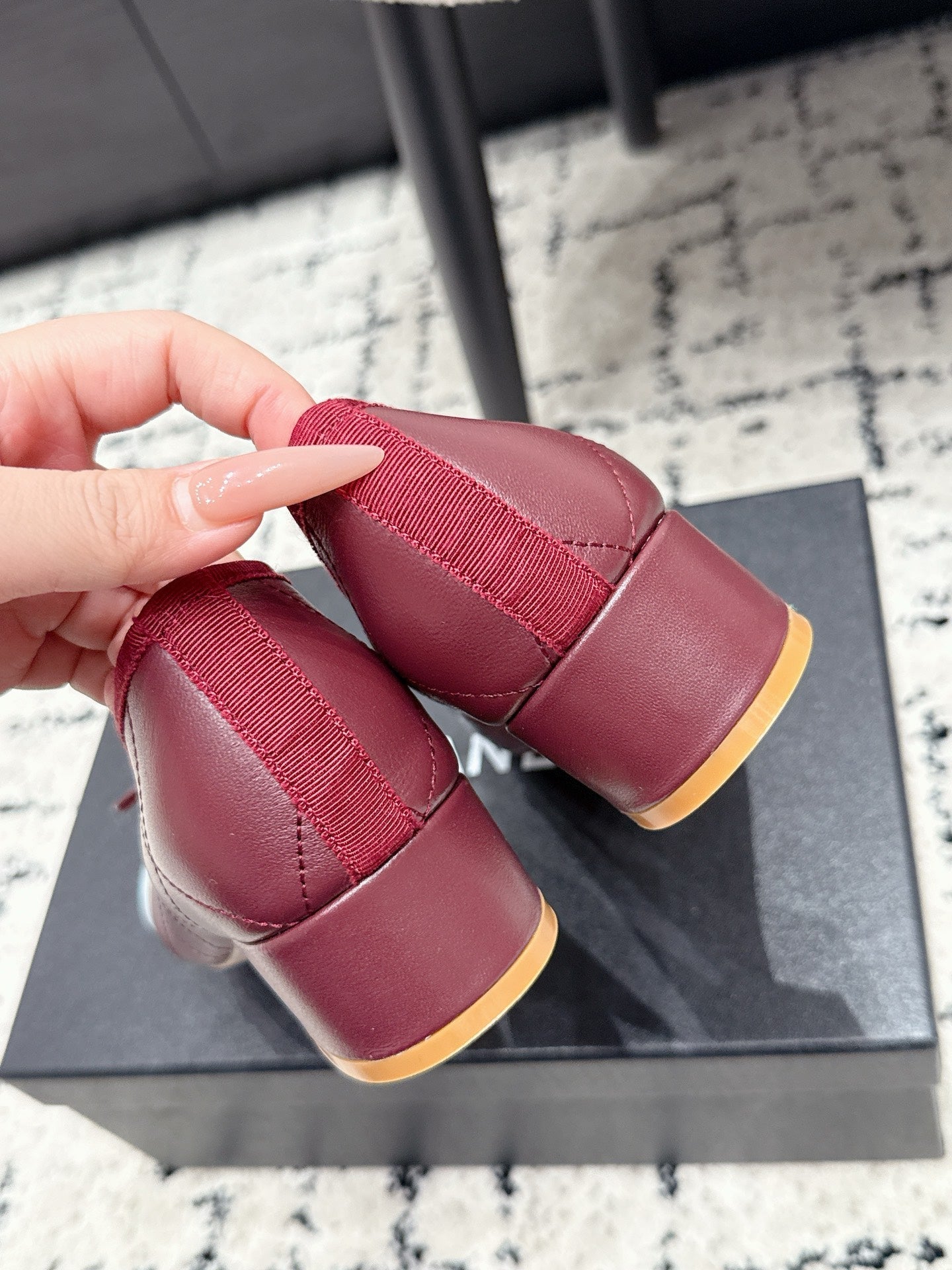 CHANEL 26S HIGH HEELS IN DARK RED LAMBSKIN WITH BOW