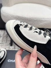 CHANEL 26S LACE-UP SNEAKERS IN WHITE SUEDE AND LAMBSKIN