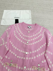 CHANEL CARDIGAN STYLE 102