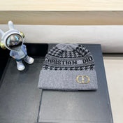 KNITTED BEANIE HAT IN GRAY CASHMERE WOOL 422482