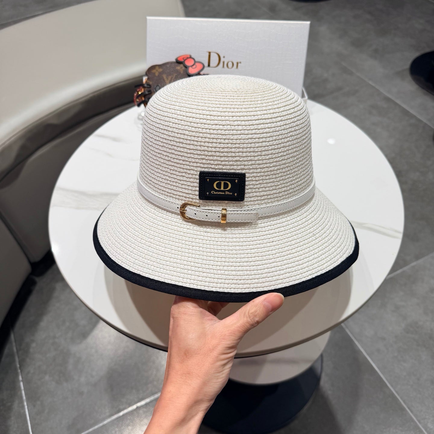 DIOR 26S SMALL-BRIM HAT STYLE 7