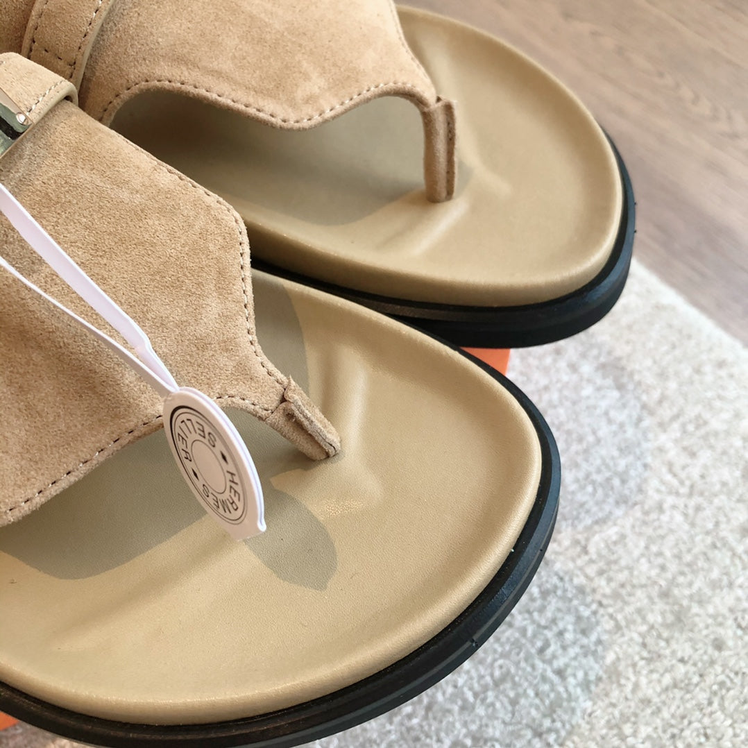 EMPIRE SANDAL PEANUT SUEDE