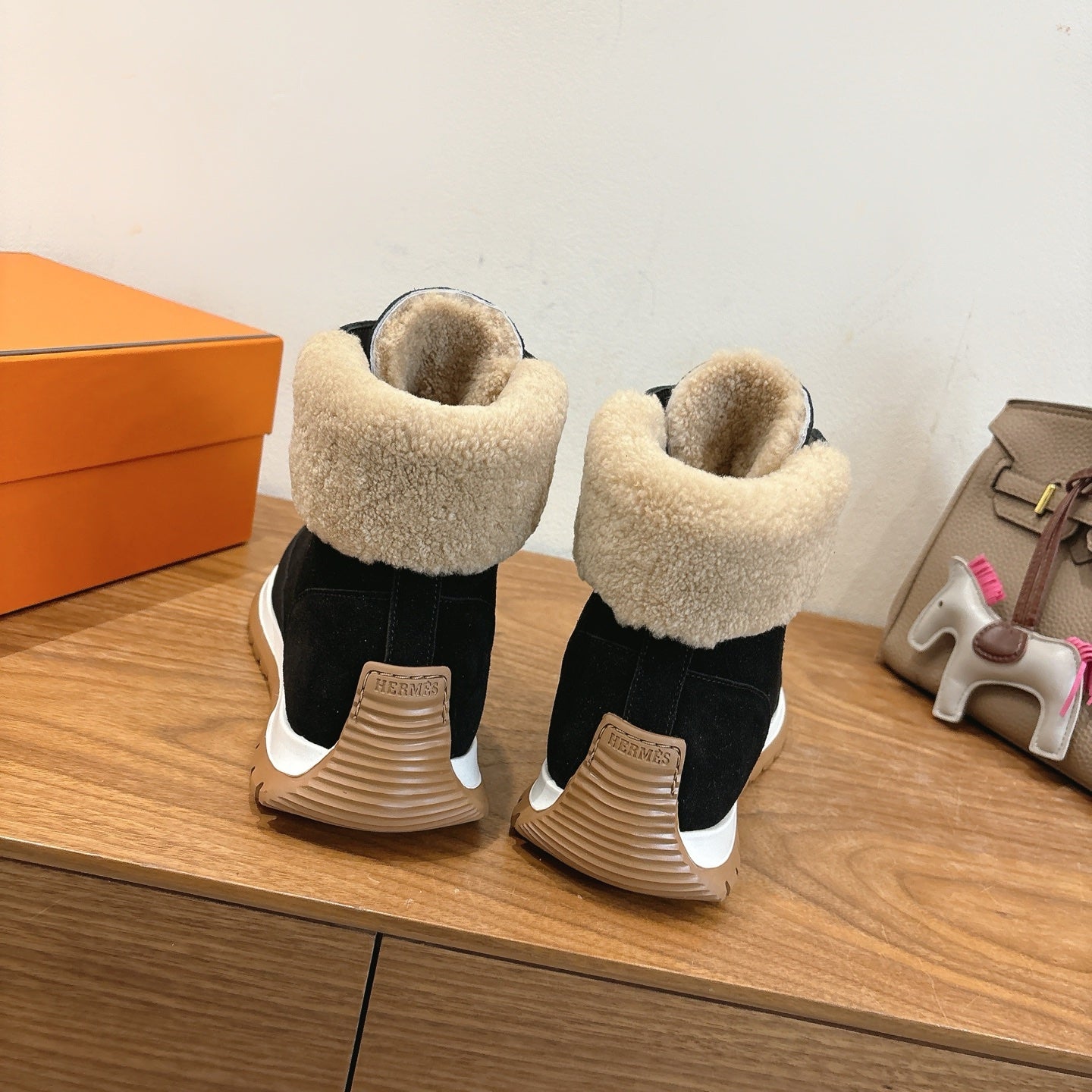 HM 26S FUR-LINED HIGH TOP SNEAKERS IN BLACK SUEDE