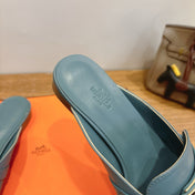 HM 26S KELLY MULE IN DUSTY BLUE CALFSKIN GOLD HARDWARE