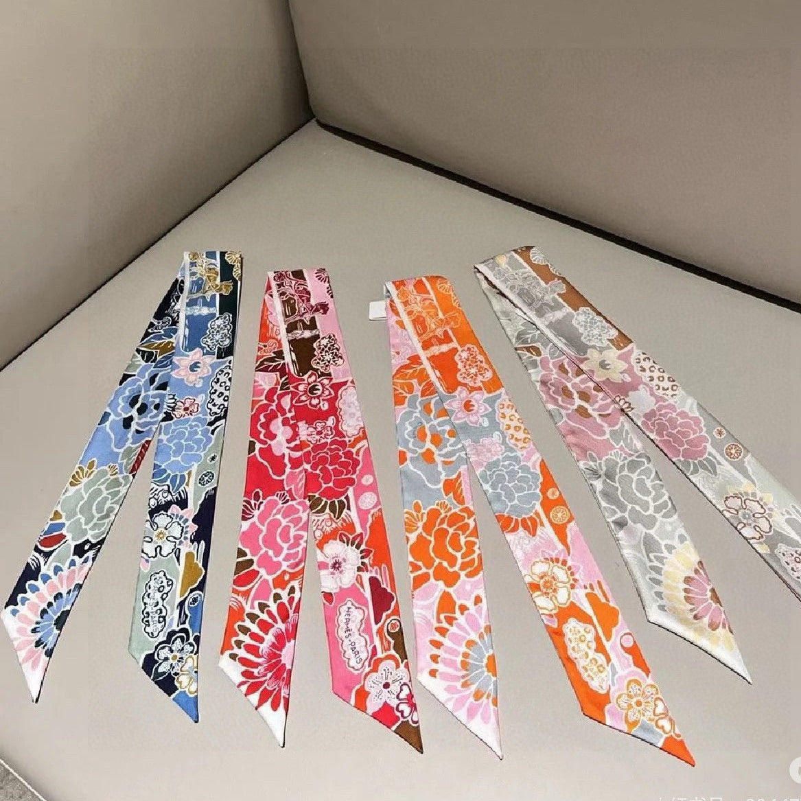 HERMES 25S SCARF 90 IN SILK 854957