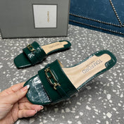 FLAT MULE IN GREEN FOREST CALFSKIN