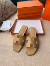 0RAN SANDALS IN TORTILLA BROWN CALFSKIN
