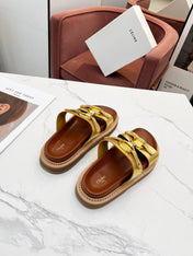 TIPPI SANDAL IN GOLD CALFSKIN