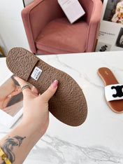 LYMPIA MULE WHITE RAFFIA AND BLACK WOOL LOGO