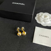CHANEL 26S DOUBLE C LOGO BALL DROP EARRINGS IN YELLOW AND WHITE ENAMEL WITH GOLD METAL 631904