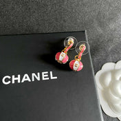 CHANEL 26S DOUBLE C LOGO BALL DROP EARRINGS IN PINK AND WHITE ENAMEL WITH GOLD METAL 631906