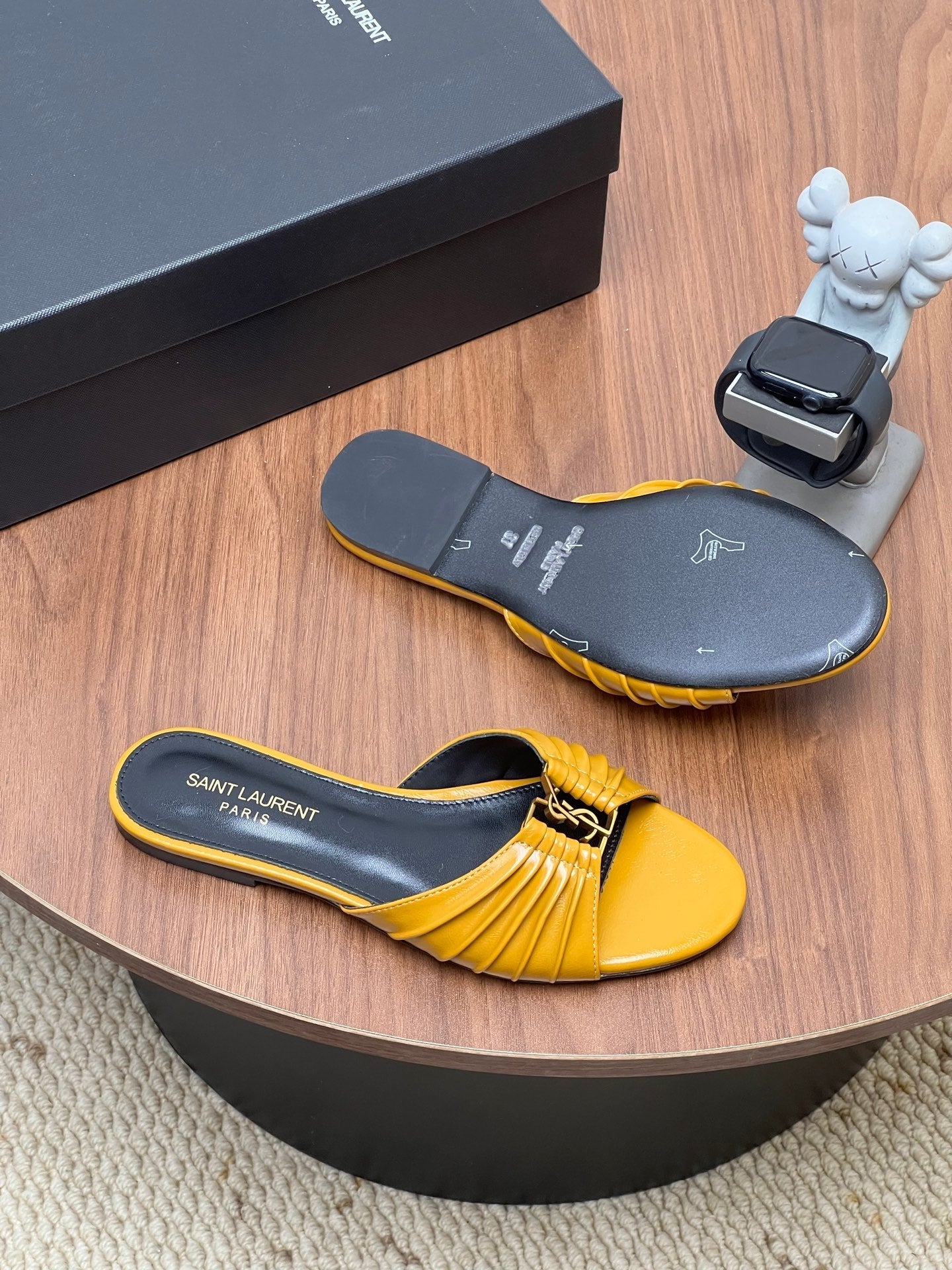 YSL 26S SLIDES IN MUSTARD YELLOW CALFSKIN