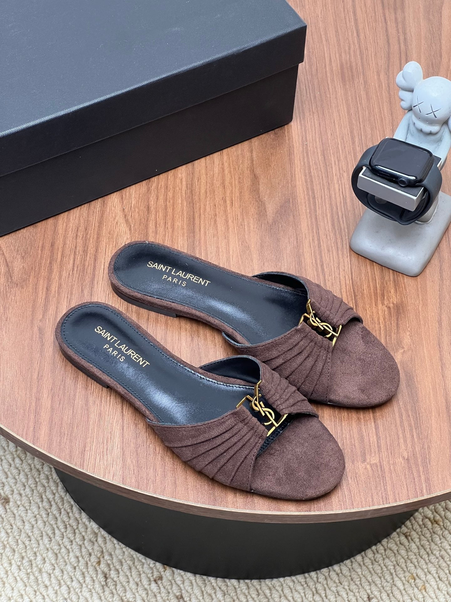 YSL 26S SLIDES IN DARK BROWN SUEDE