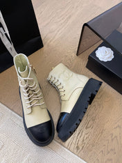 ANKLE BOOTS IN PEARL GRAY MIX BLACK CALFSKIN