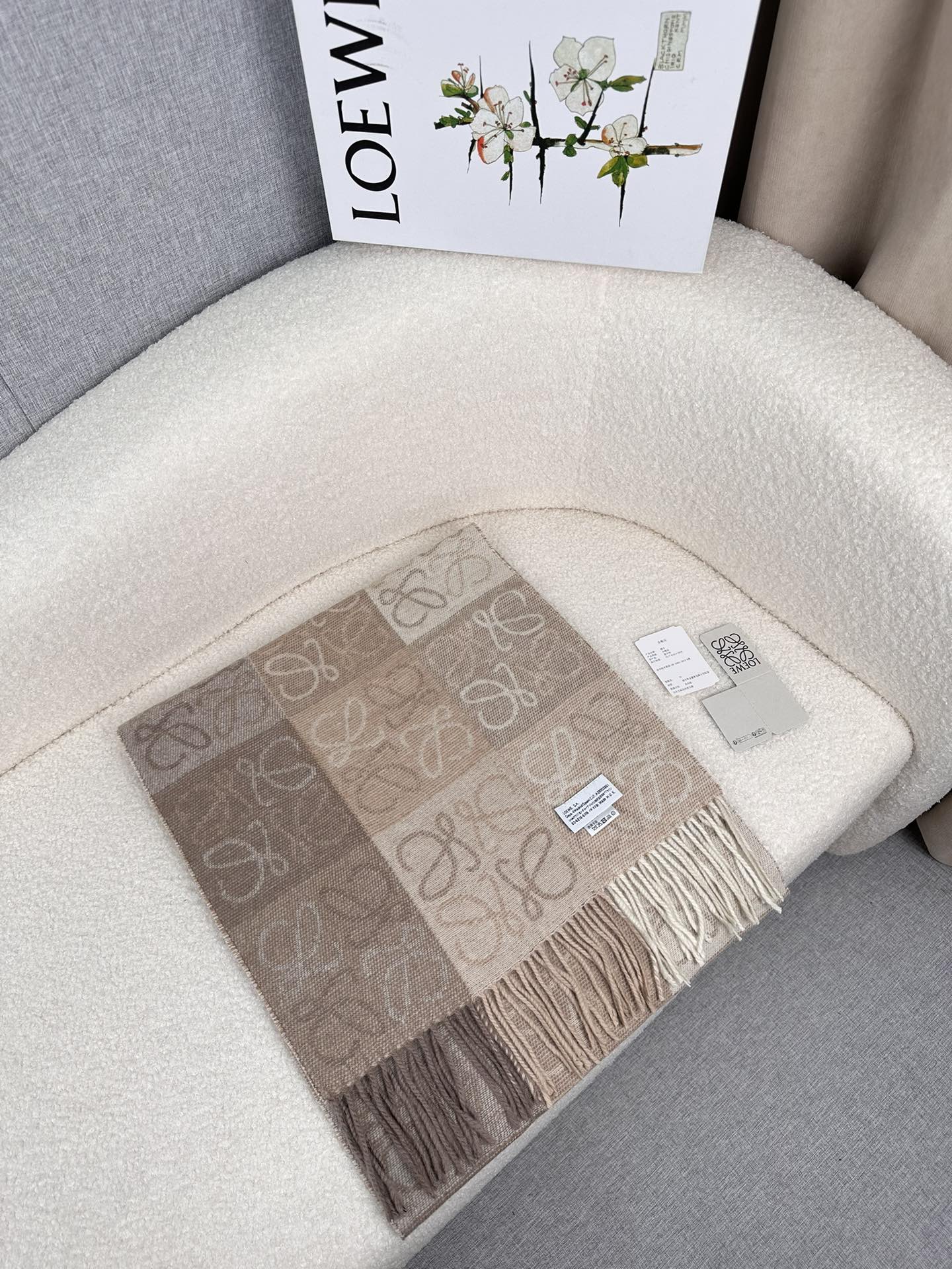 LOEWE 26S SCARF 200 IN CASHMERE 126268