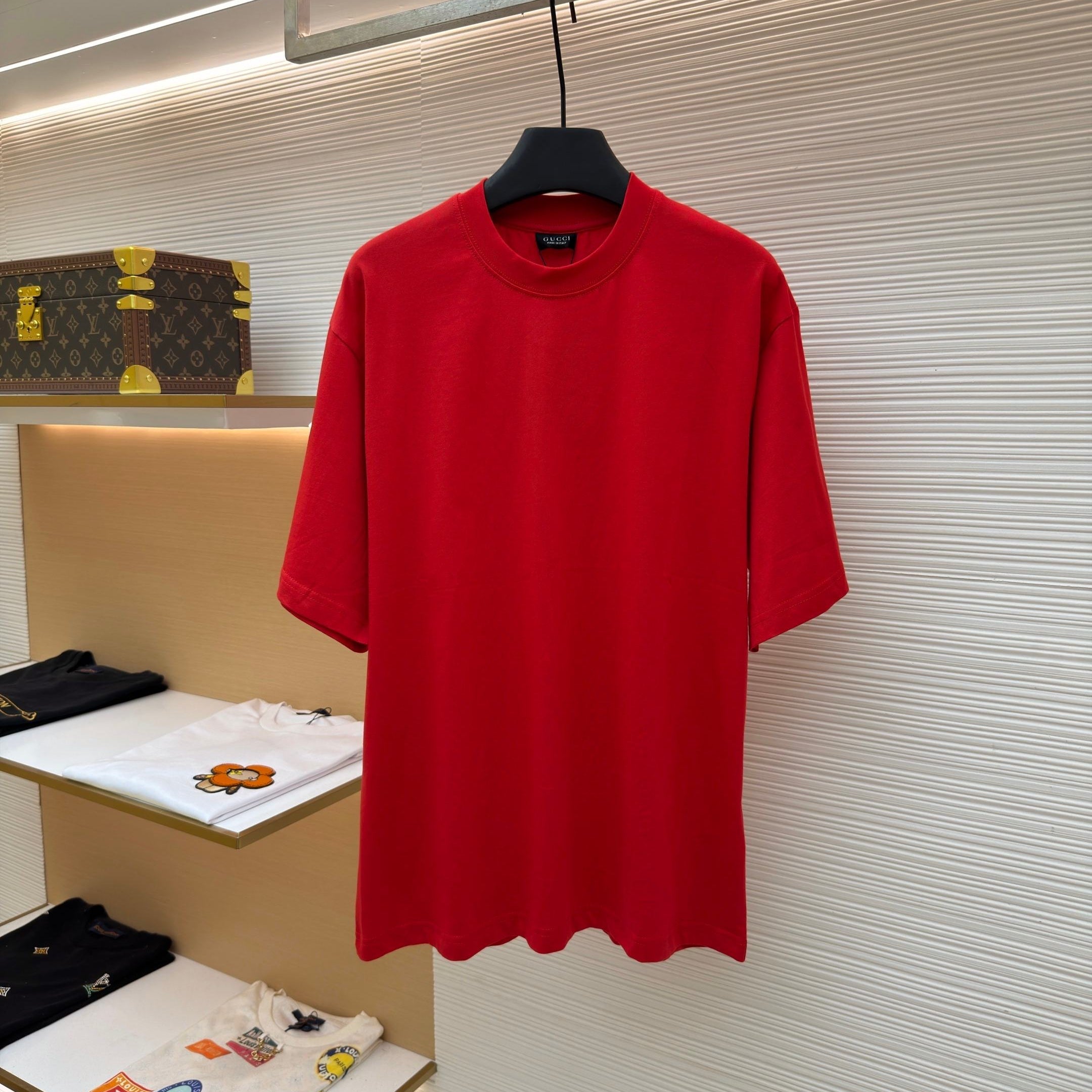 GUCCI 26S SHORT-SLEEVE T-SHIRT 492