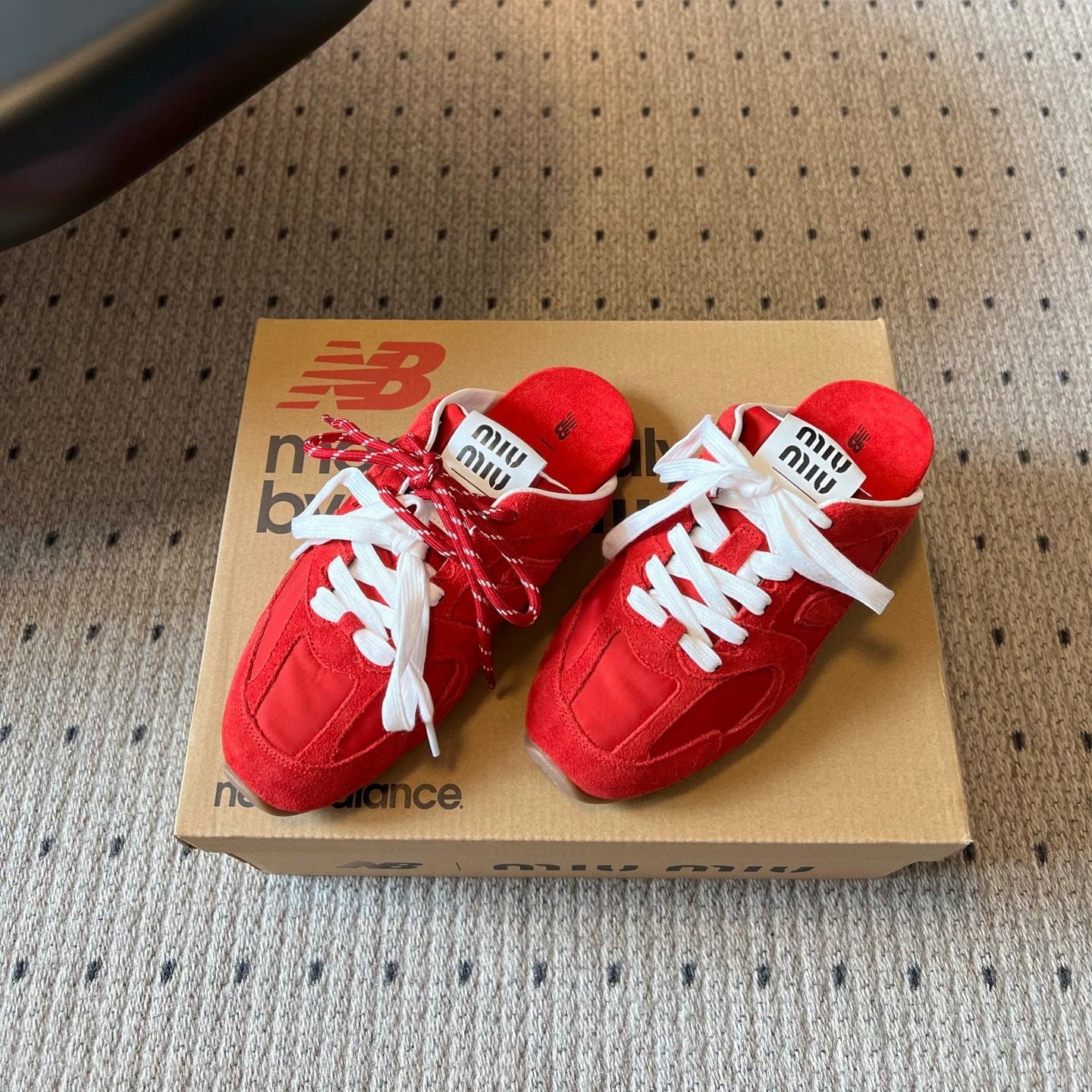 MIUMIU 26S SNEAKER MULES IN RED SUEDE MIX FABRIC