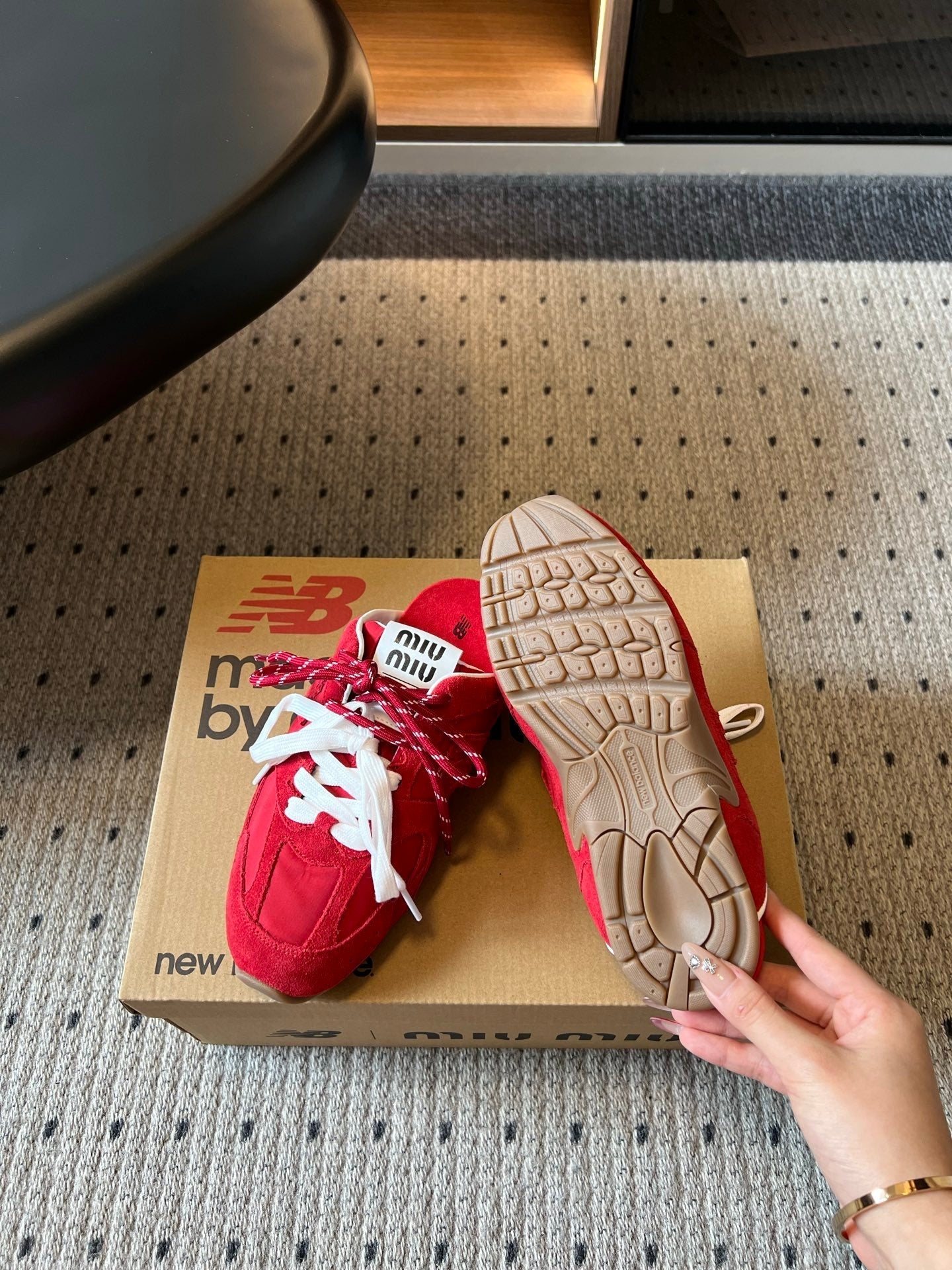 MIUMIU 26S SNEAKER MULES IN RED SUEDE MIX FABRIC