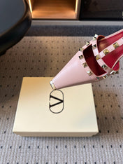 VALENTINO 26S ROCKSTUD HIGH HEELS 40 MM IN NUDE PINK CALFSKIN