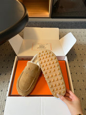 HM 26S DESTIN MULES IN CAMEL BROWN SUEDE