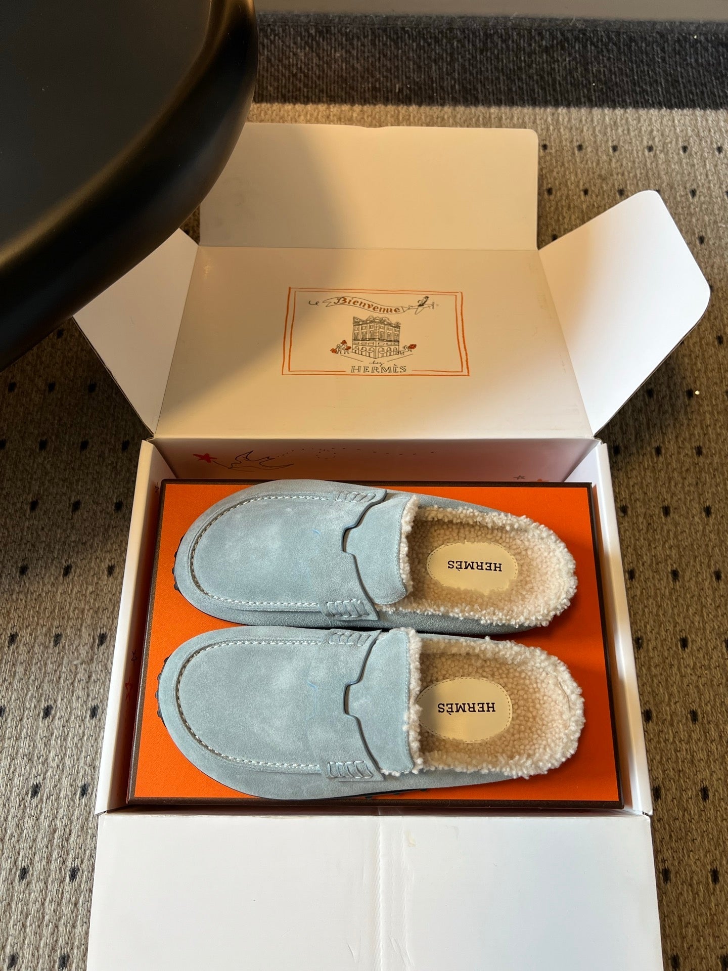 HM 26S DESTIN MULES IN PASTEL BLUE SUEDE