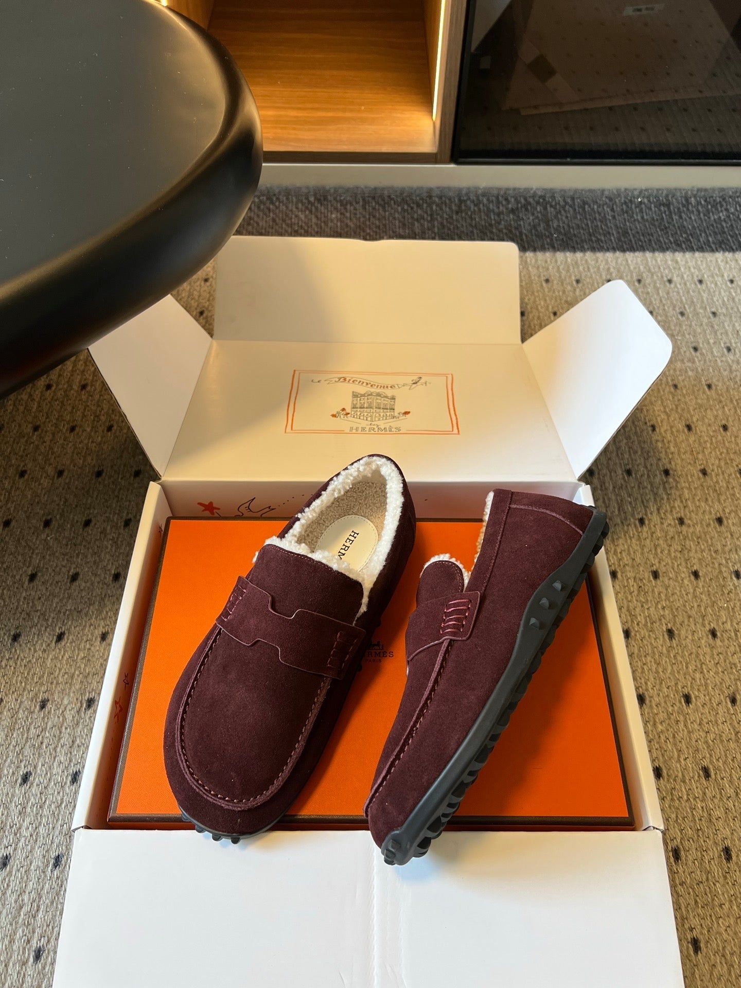 HM 26S DESTIN LOAFERS IN DARK RED SUEDE