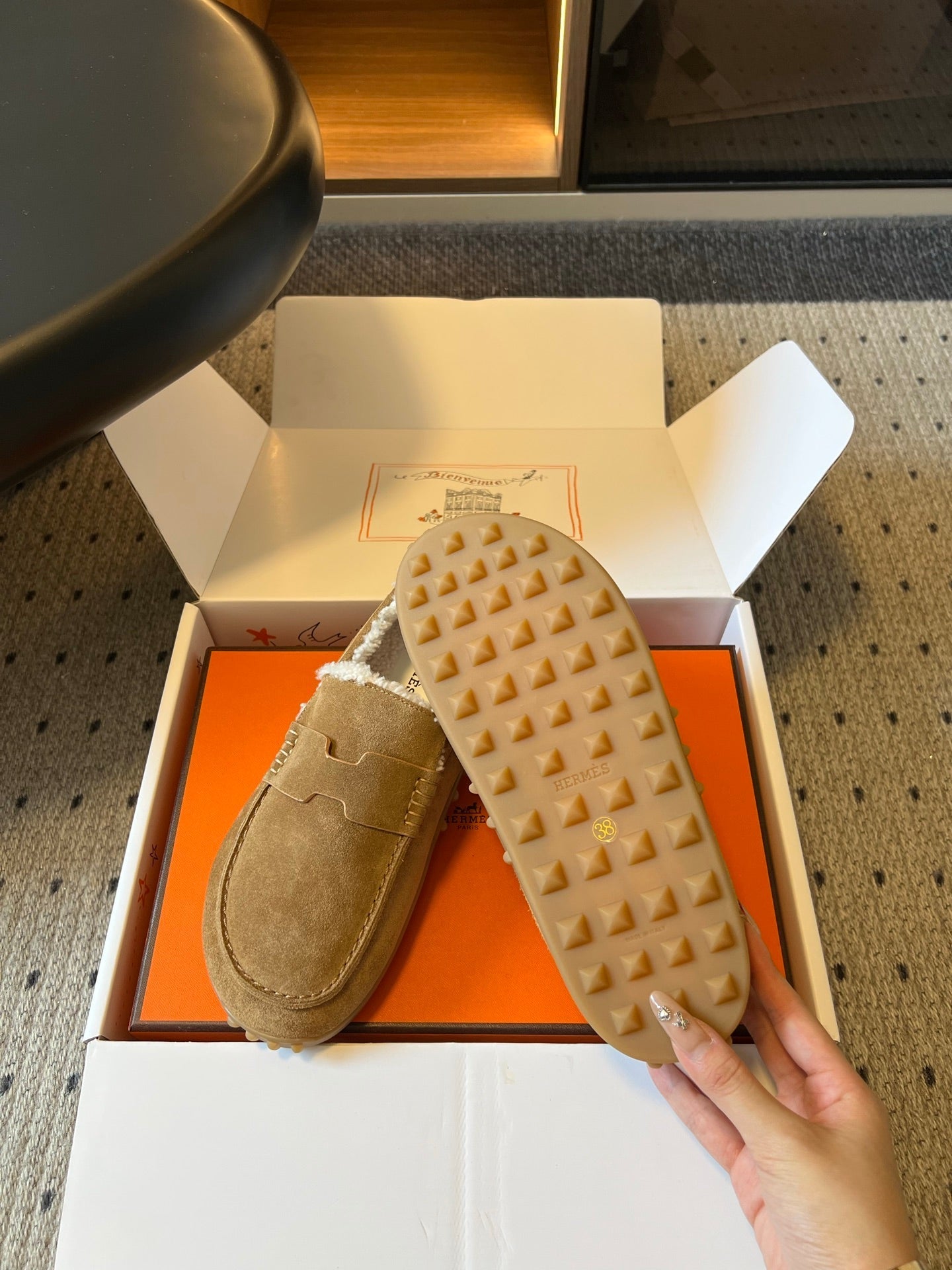 HM 26S DESTIN LOAFERS IN LIGHT BROWN SUEDE