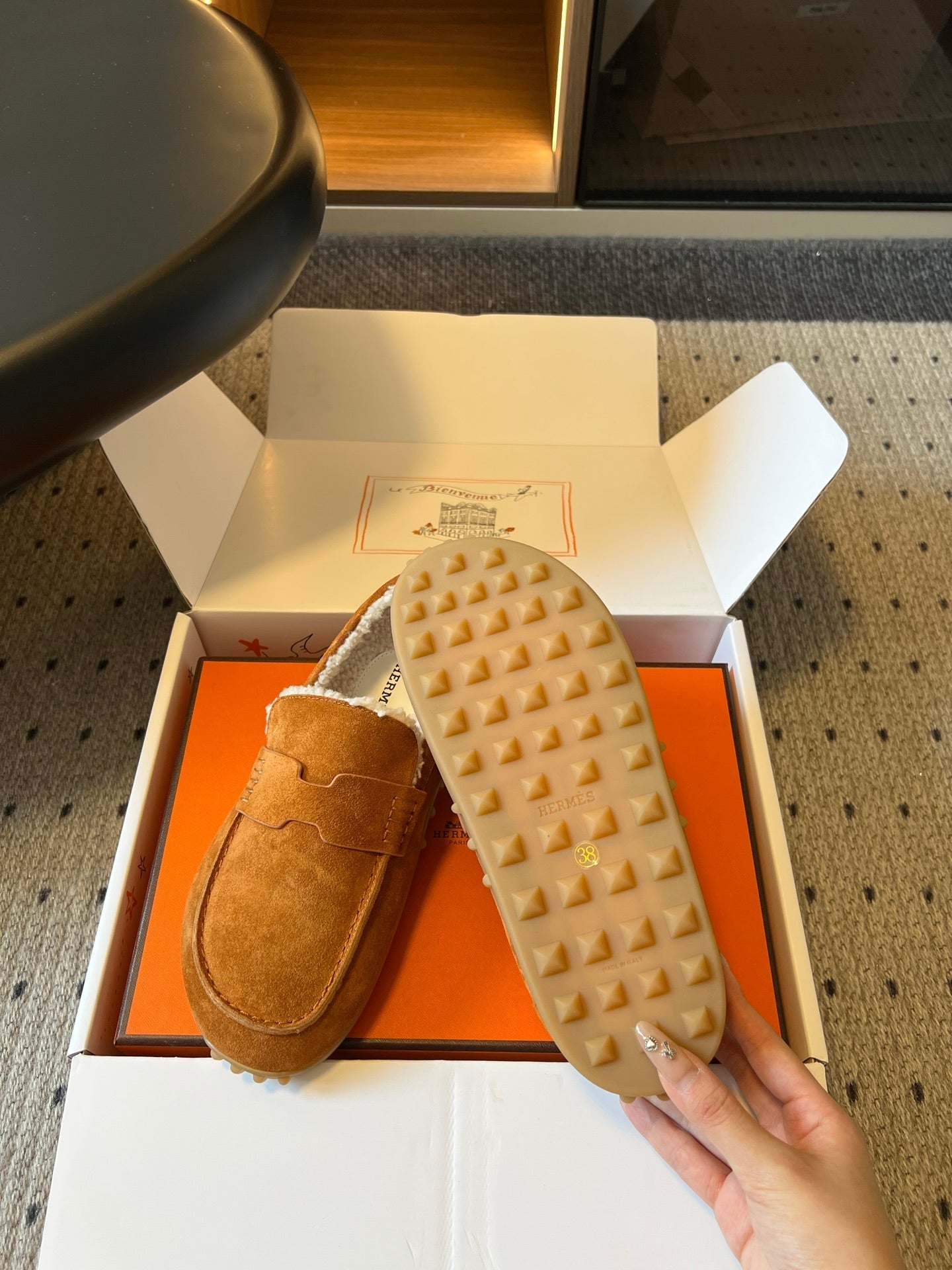 HM 26S DESTIN LOAFERS IN COGNAC BROWN SUEDE