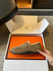 HM 26S DESTIN LOAFERS IN GREYISH BEIGE SUEDE