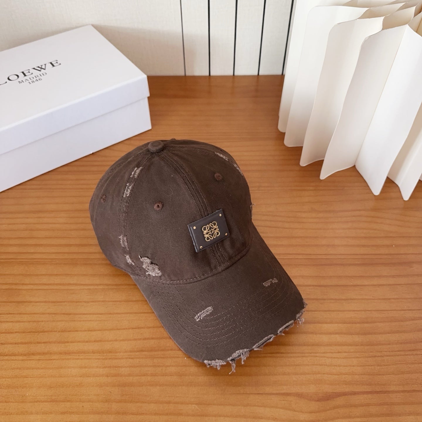 LOEWE 26S BASEBALL CAP STYLE 143
