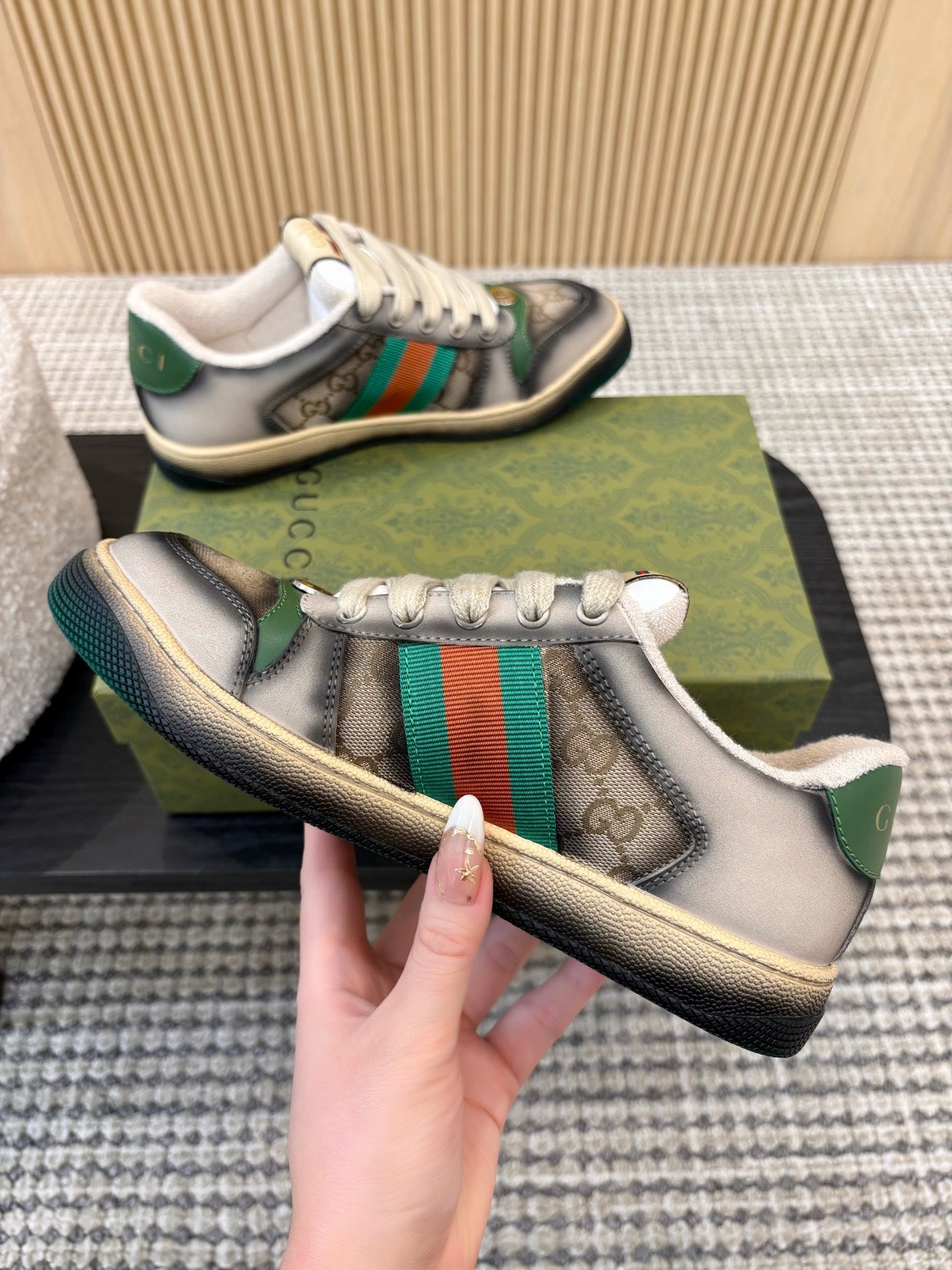 GUCCI 26S SNEAKERS IN GREY GRADIENT CANVAS