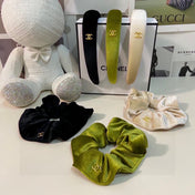WHITE VELVET HAIRBAND 124630