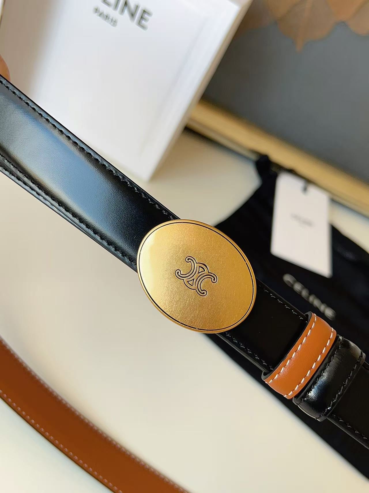 CELINE 26S BELT 25 MM IN BLACK CALFSKIN 672298